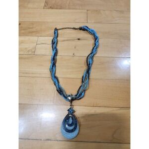 Gorgeous Blue Stone with Crystal‎ Necklace